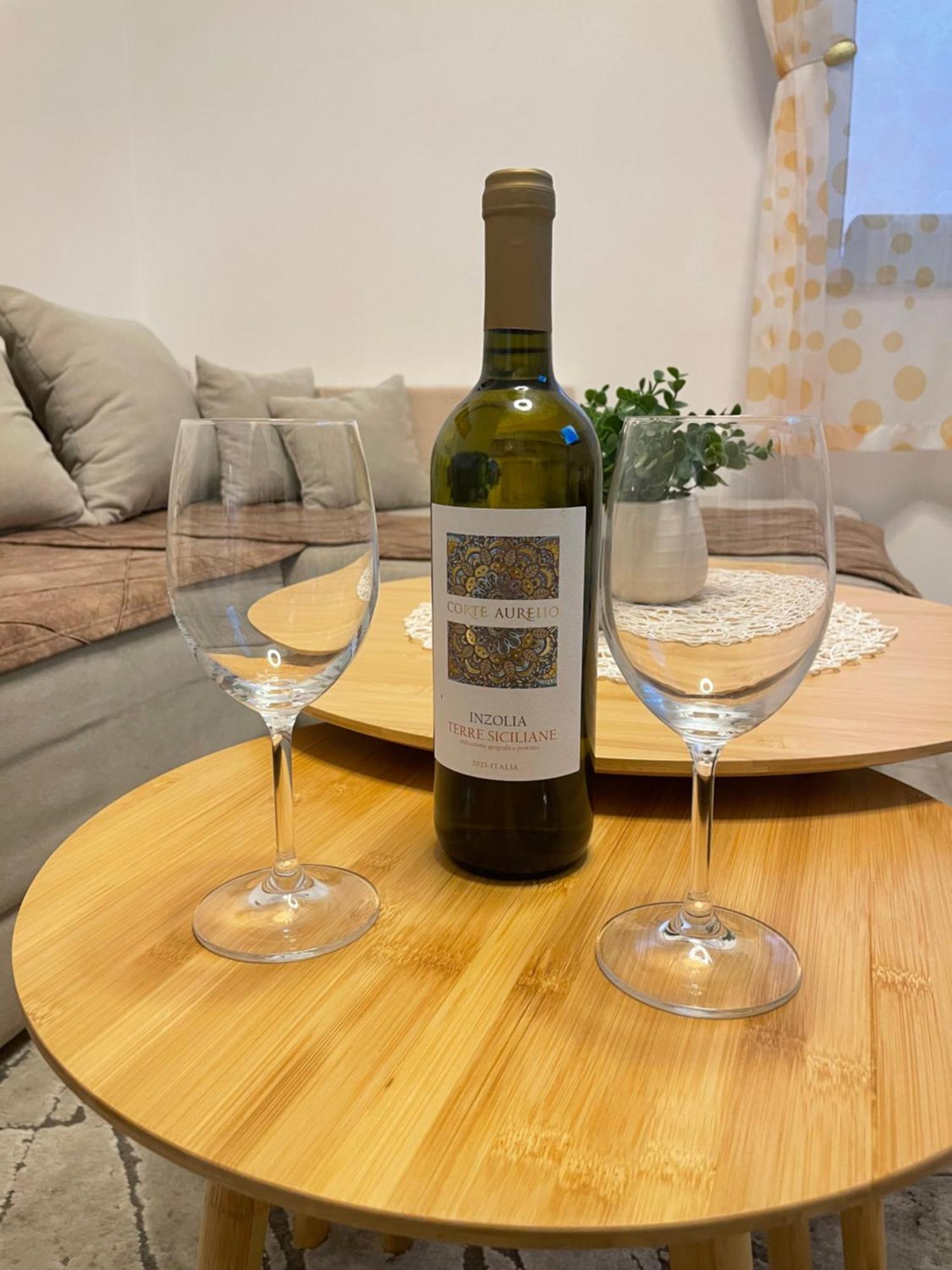 Apartment Lucija Ябланац Екстериор снимка